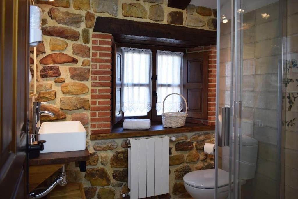 Casa Rural Los Riveros De Jeromo Selaya المظهر الخارجي الصورة