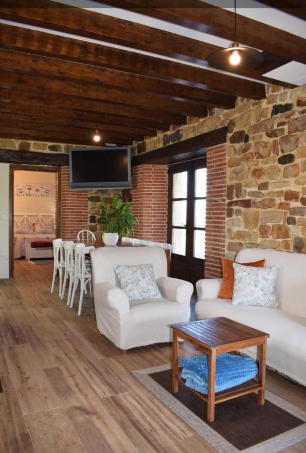 Casa Rural Los Riveros De Jeromo Selaya المظهر الخارجي الصورة